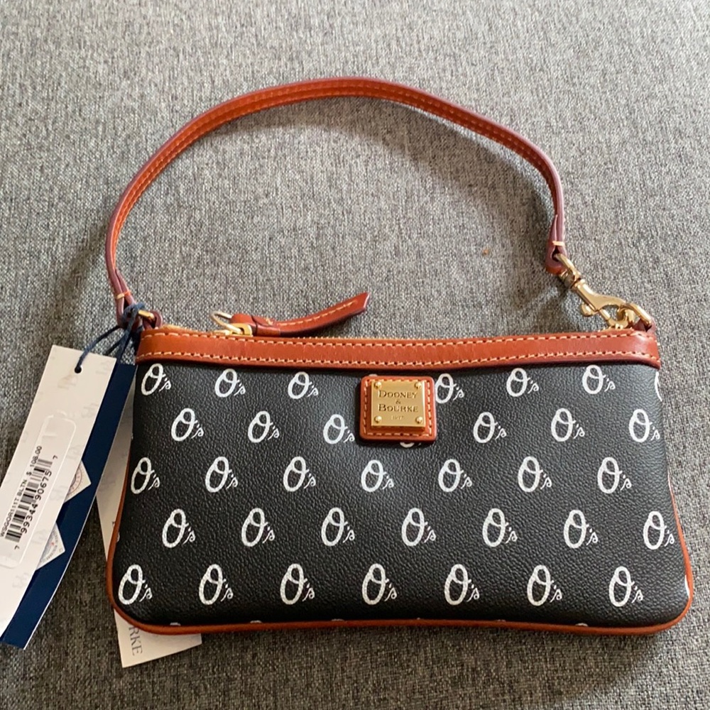 Orioles Dooney & Bourke Wristlet